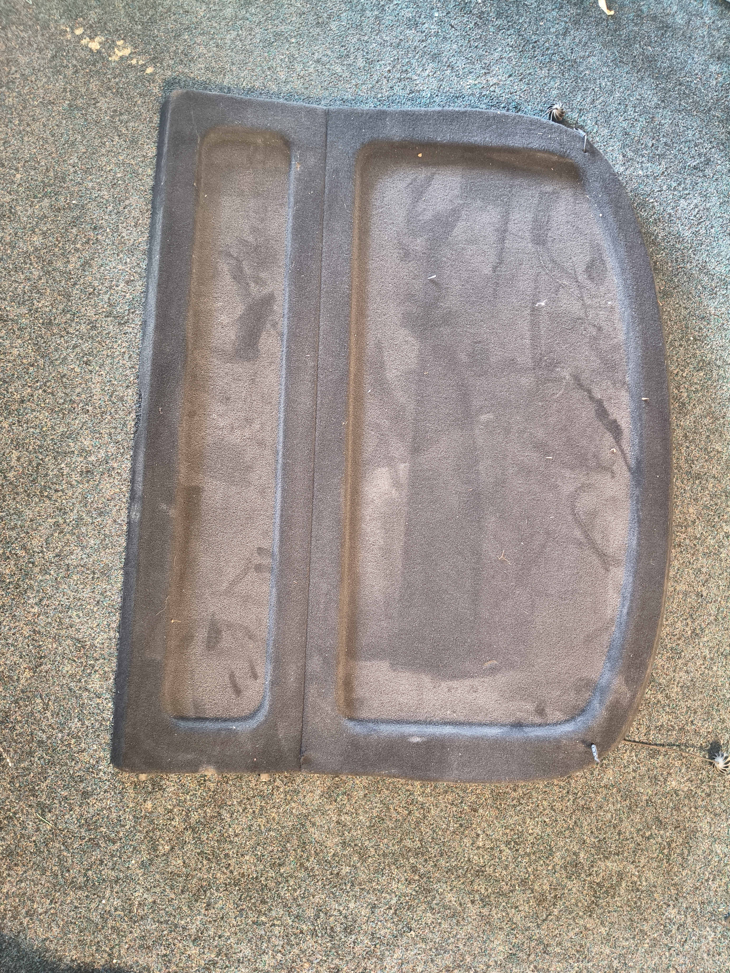 hoedenplank / kofferbakafdekking (Hutablage / Parcel Shelf)